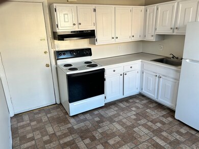 83 Sumner Ave unit 7, Springfield, MA 01108 - photo 2