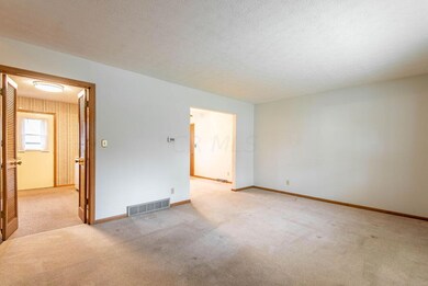 5306 Forest Ave (14 of 34)