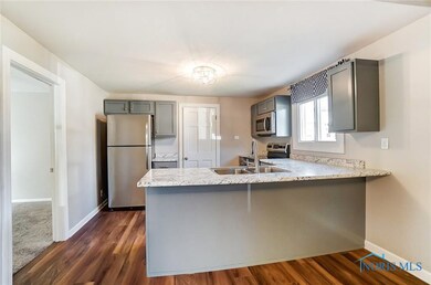 1106 S West St, Findlay, OH 45840 - photo 2