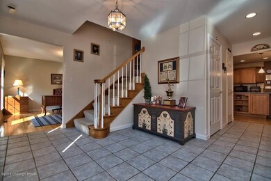 501 Buckingham St, Moscow, PA 18444 - photo 6