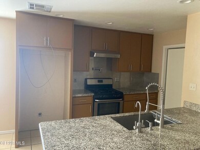 10429 Birthstone Dr, El Paso, TX 79925 - photo 5