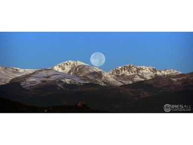 Full Mountain Views