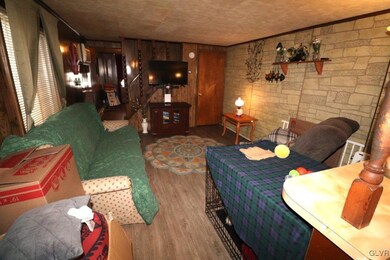 16 E Kline Ave, Lansford, PA 18232 - photo 3