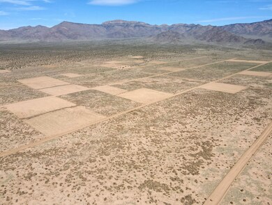 5601-5609 E, Kingman, AZ 86401 - photo 7