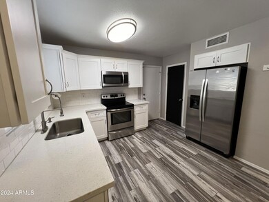 1249 E Hearne Way, Gilbert, AZ 85234 - photo 6