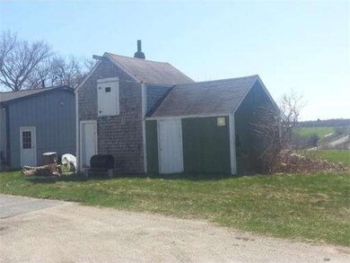 875 Horseneck Rd, Westport, MA 02790 - photo 4