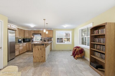 1134 Wallace Rd unit 2, Knoxville, TN 37919 - photo 7