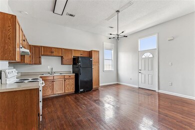 2403 Dumaine St unit B, New Orleans, LA 70119 - photo 3