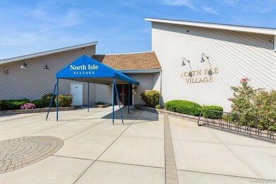 30 Kiowa Ct unit K30, Coram, NY 11727 - photo 2