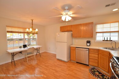 2614 Meadow Lake Dr, Toms River, NJ 08755 - photo 5