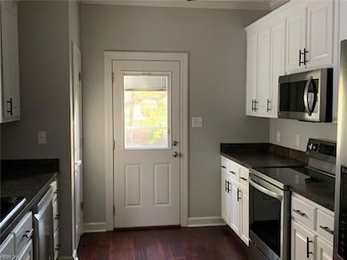 401 Harper Ct, Chesapeake, VA 23323 - photo 5