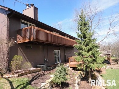 1925 14th St, Bettendorf, IA 52722 - photo 4