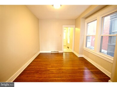 219 N 13th St, Reading, PA 19604 - photo 6