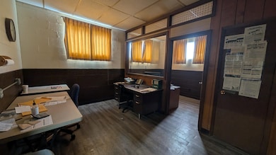 19 E 21st St, Spencer, IA 51301 - photo 4