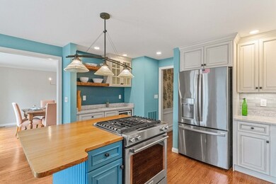 22 Floret Cir, Hingham, MA 02043 - photo 6