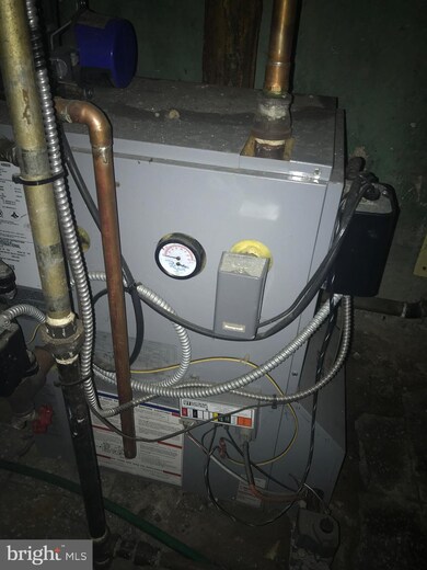 378 Wembley Rd, Upper Darby, PA 19082 - photo 6