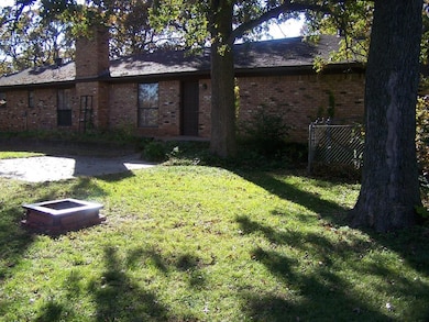 3130 S Scullin Ave, Denison, TX 75020 - photo 5