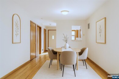 210 Pavonia Ave, Jersey City, NJ 07302 - photo 4