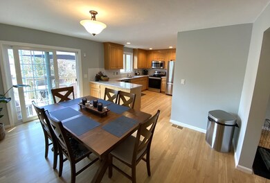11 Church St unit B, Sutton, MA 01590 - photo 4