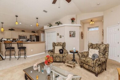 LIVINGROOM