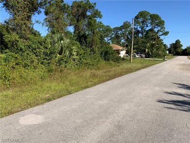 363 Glenridge Dr, Lehigh Acres, FL 33974 - photo 3