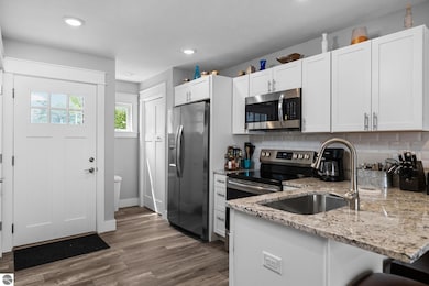 1143 E Eighth St unit 2, Traverse City, MI 49686 - photo 7
