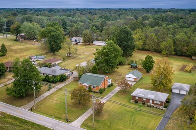 7000 E Manslick Rd, Louisville, KY 40228 - photo 3