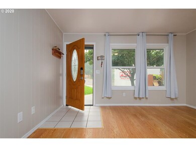 414 SE 13th St, Troutdale, OR 97060 - photo 4