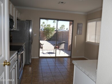 Eat in kitchen area