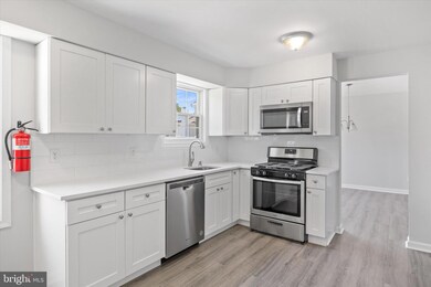 561 Balsam Ct, Runnemede, NJ 08078 - photo 6