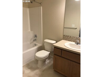 5905 NE 56th Cir, Vancouver, WA 98661 - photo 6