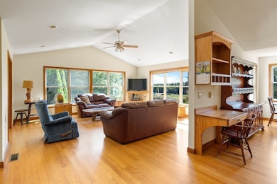 21 Old County Rd, Southampton, MA 01073 - photo 7