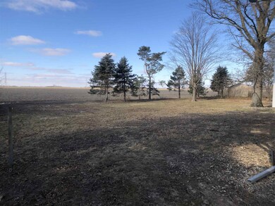 133 N 1100 E, Greentown, IN 46936 - photo 2