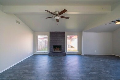 8703 Bold Forest Dr, Houston, TX 77088 - photo 5