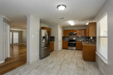 3528 Whitestone Dr, Pearland, TX 77584 - photo 7