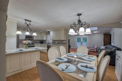 5 Chase Dr, Sharon, MA 02067 - photo 4