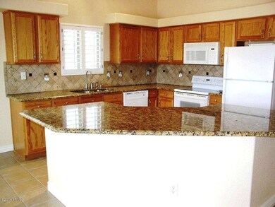 38712 kitchen