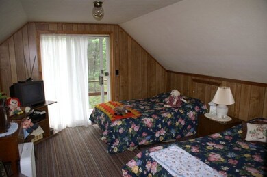 Upstairs bedroom
