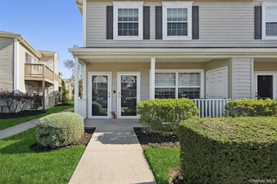 1228 Willow Ln, Valley Stream, NY 11580 - photo 2