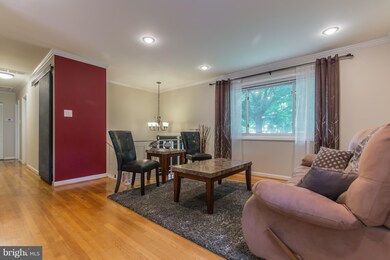 4207 Southend Rd, Rockville, MD 20853 - photo 7