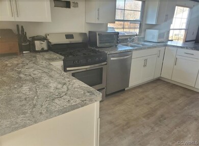 1230 Sweet Hall Rd, West Point, VA 23181 - photo 5