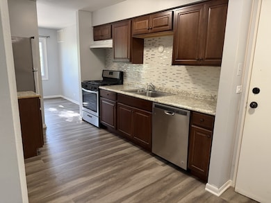 2920 Roberts Dr unit 5, Woodridge, IL 60517 - photo 3