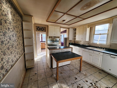 3701 Elm Ave, Baltimore, MD 21211 - photo 6