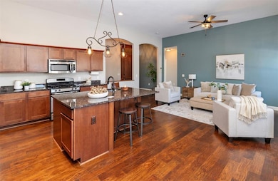 320 S 86th St, West Des Moines, IA 50266 - photo 5