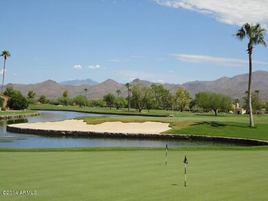 QR 18 putting green
