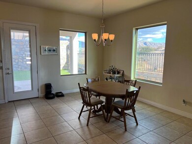 colin dining room