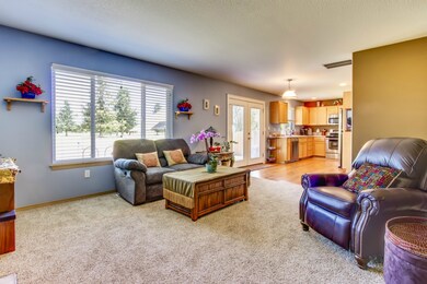 15215 105th Ave SE, Yelm, WA 98597 - photo 5