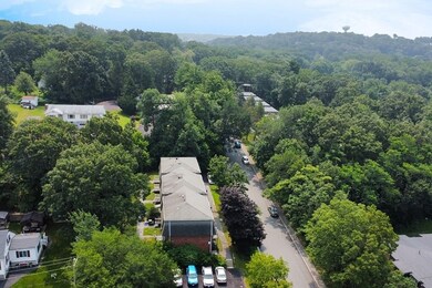 665 Robbins Ave unit 5, Dracut, MA 01826 - photo 4