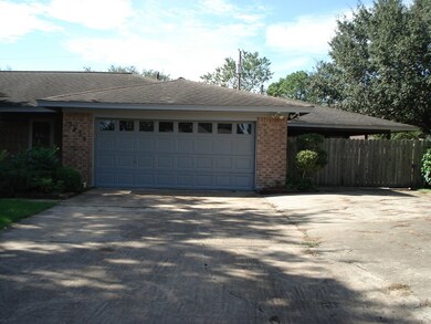 3433 Glen Haven Dr, Bay City, TX 77414 - photo 2