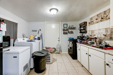 781 Ringold St, Houston, TX 77088 - photo 6